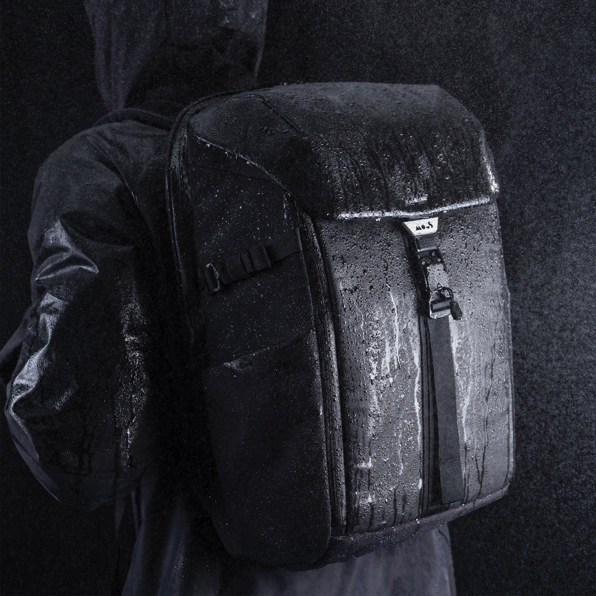 Protective Lid Backpack - Extreme